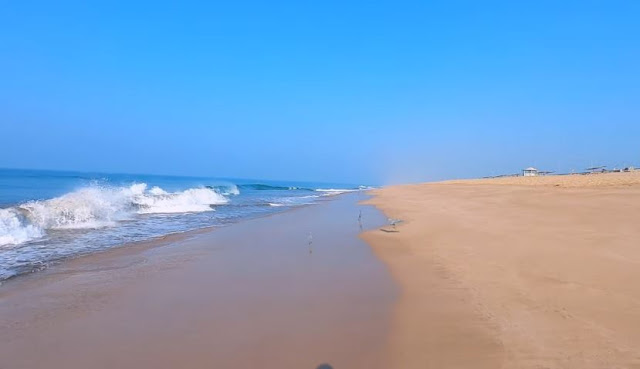 Madhavpur Beach